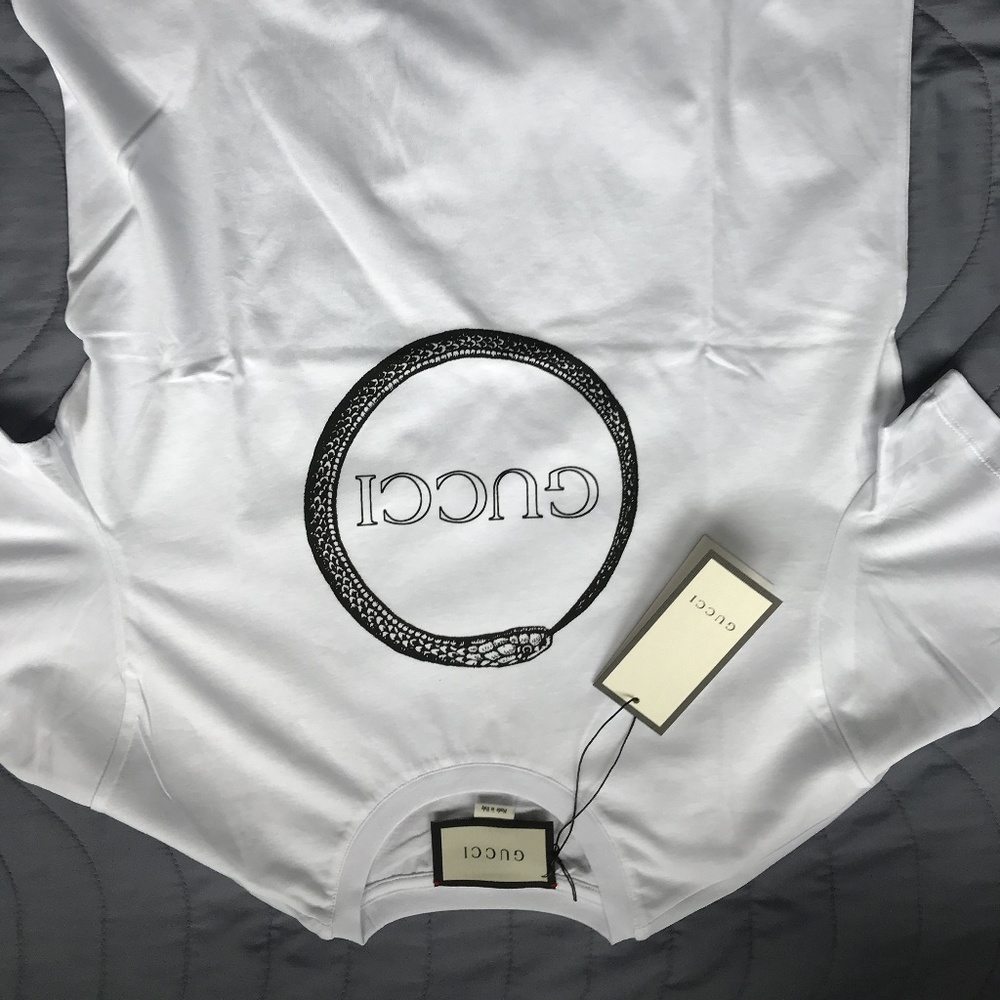 Gucci tshirt